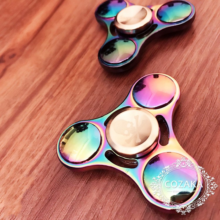 supreme スピナー おしゃれ