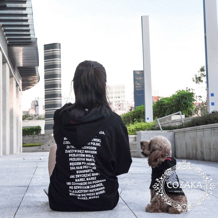 VETEMENTS 犬服 プルパーカー