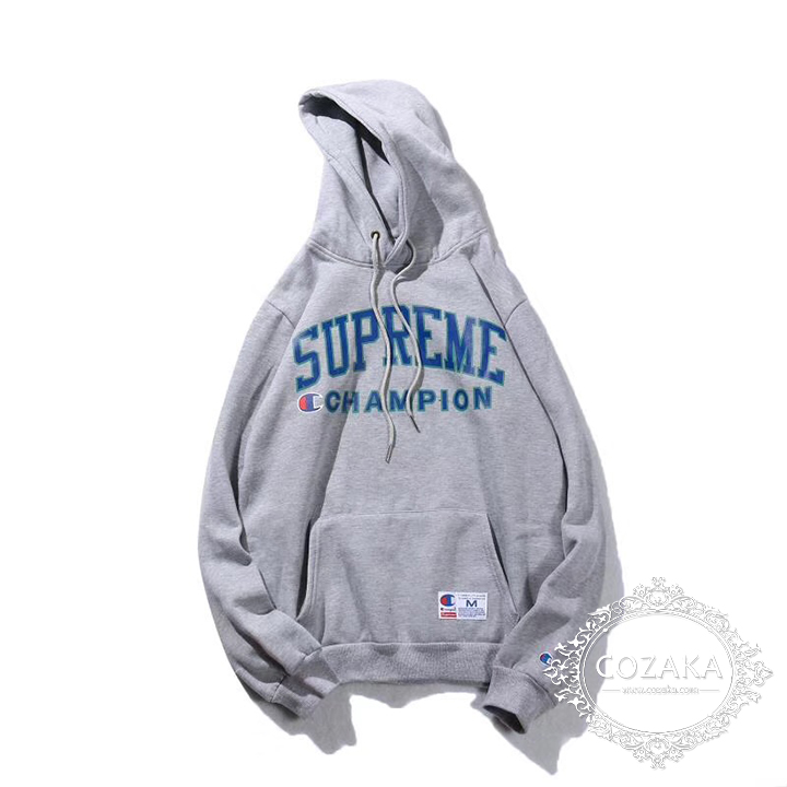 パーカー ブランド supreme