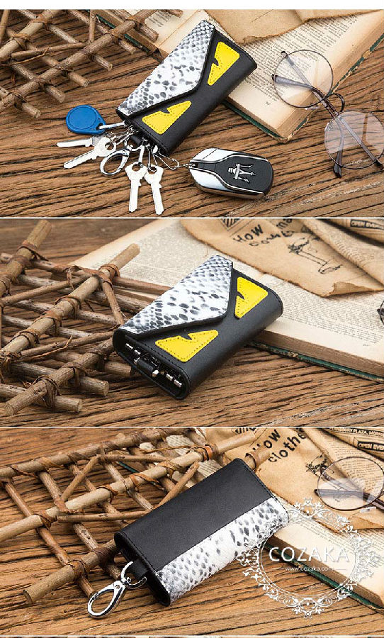 キーケース Fendi レザー製