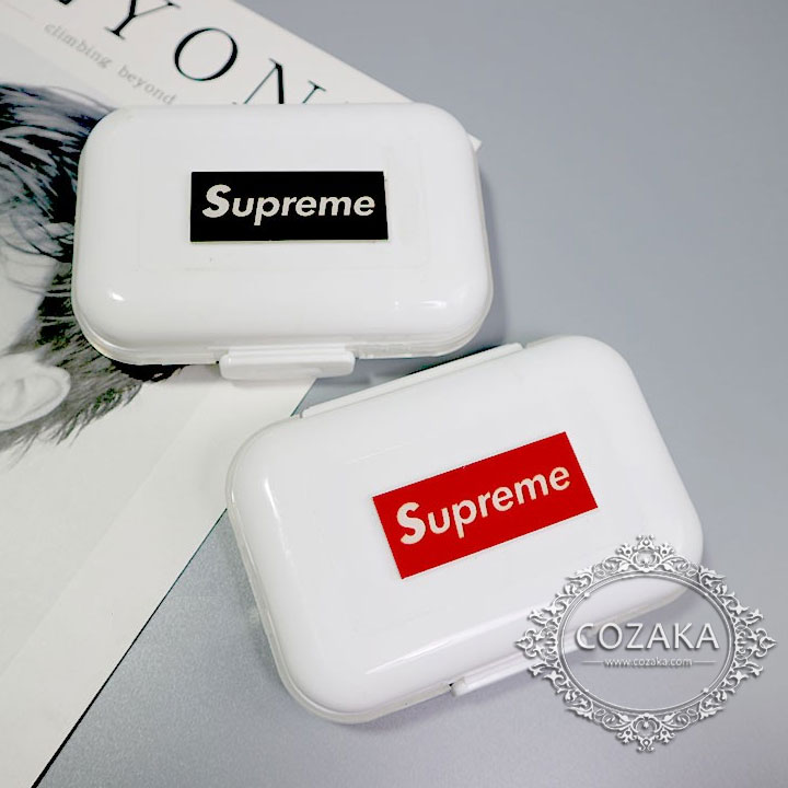 Supreme 収納ケース 小さい