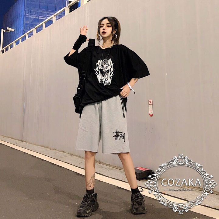 Stussyワイドレッグパンツ レディース オシャレ