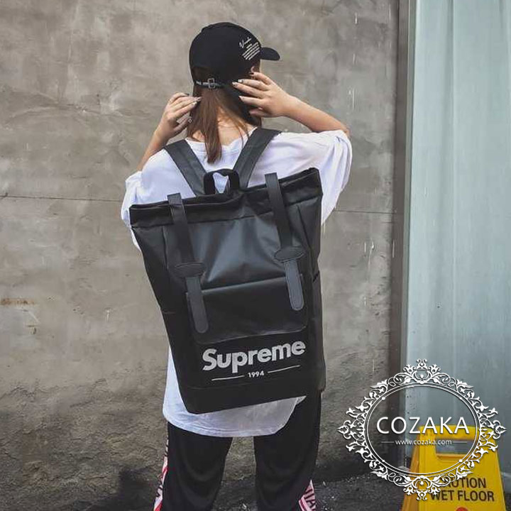 supreme バックパック レディース