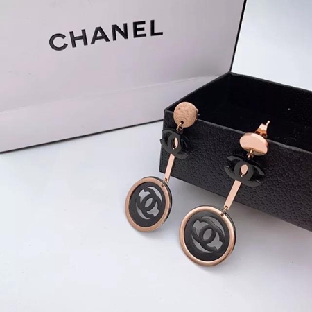 CHANEL ピアス オシャレ