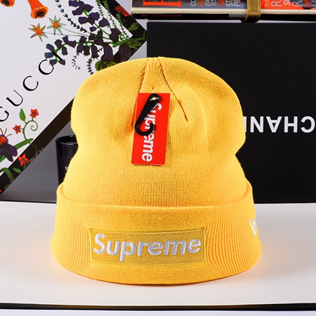 Supreme ニット帽子 可愛い