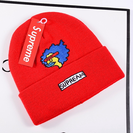 Supreme コラボ ニット帽子