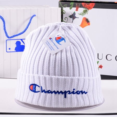 Champion ロゴ刺繍キャンディーカラーニットキャップ