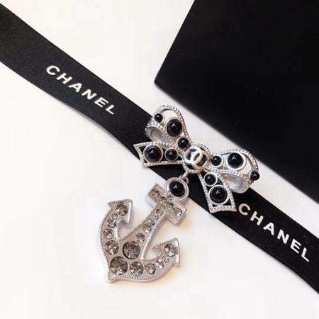 Chanel  アンカー蝶結び形ブローチ