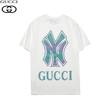 Gucci x NYY Tシャツ公式版