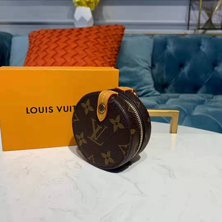 Louis Vuitton 化粧ポーチ