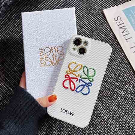 アイフォーン14刺繍スマホケースLoewe