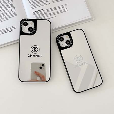 iPhone 12 光沢感 chanel 携帯ケース