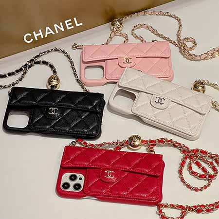 Chanel 斜め掛け型 スマホケース