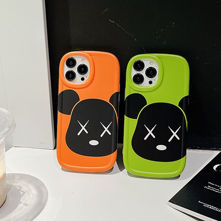 アイフォン 13pro/13promax Bearbrick 携帯ケース ハイブランド