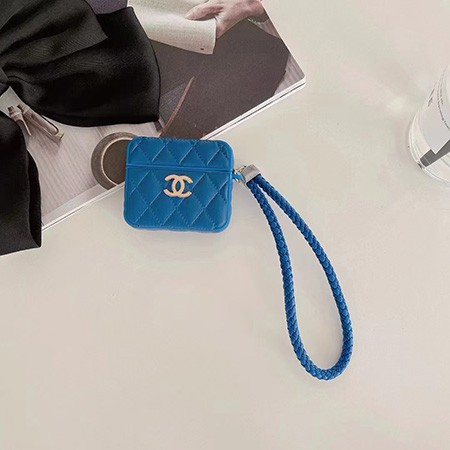  Airpods ケース ストラップ付きChanel