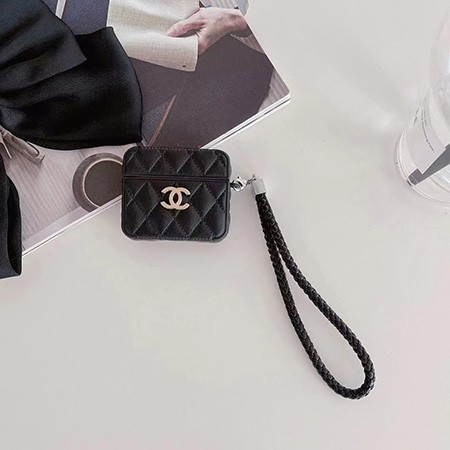  Airpods ケース ストラップ付きChanel