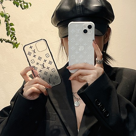 流行り iphone14promax 保護ケース vuitton