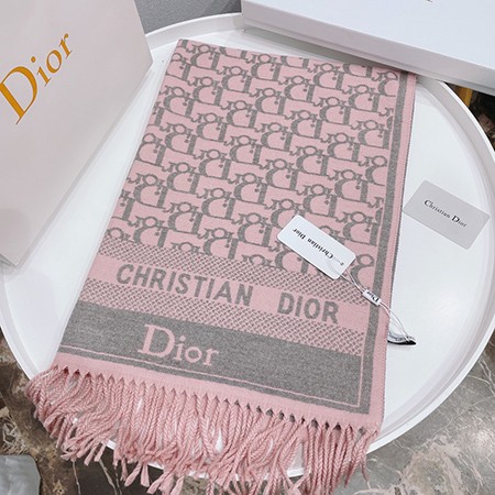 Dior ショール 字母