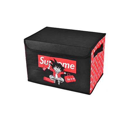 カー用品 ブランド supreme