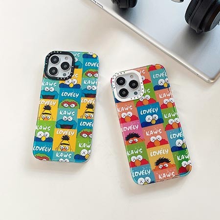 kaws iphone13/13 pro max ソフト 携帯ケース