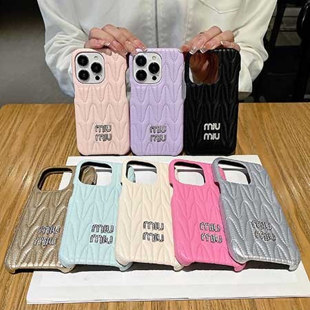 ブランド ミュウミュウ miumiu iphone14 カバー