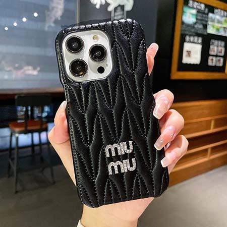 ブランド ミュウミュウ miumiu iphone14 カバー