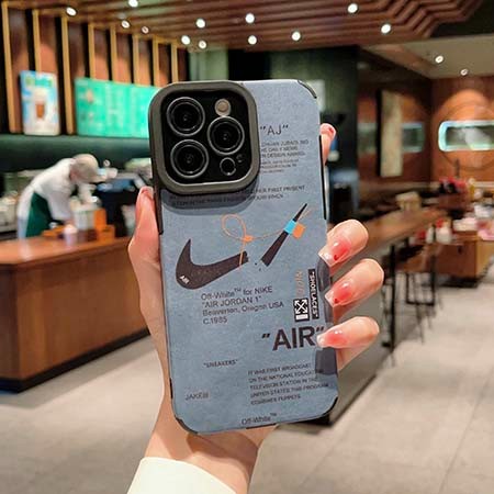 本物 アイフォン16pro 携帯ケース ナイキ