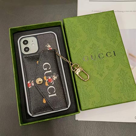 gucci iphone 15proスマホケース