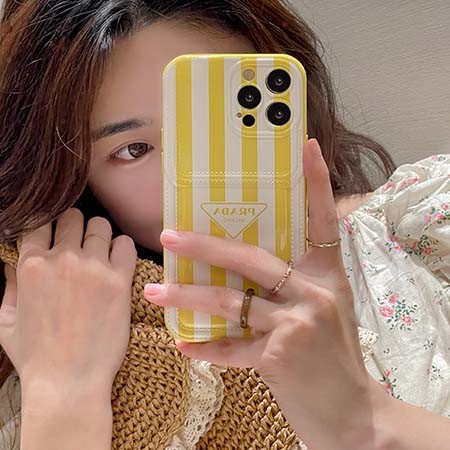 プラダ prada 口コミ アイフォーン 13mimi