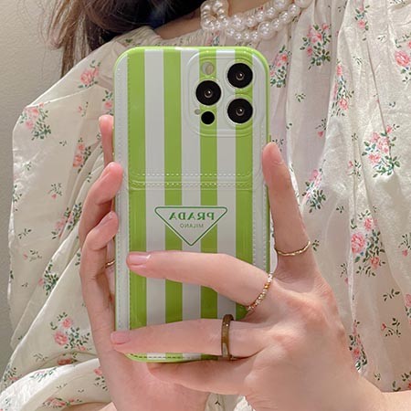 プラダ prada 口コミ アイフォーン 13mimi