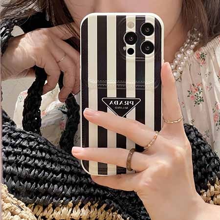 プラダ prada 口コミ アイフォーン 13mimi