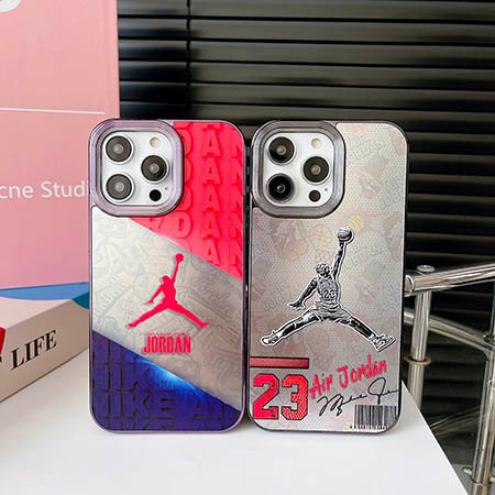 大学生愛用air jordan iphone15ケース