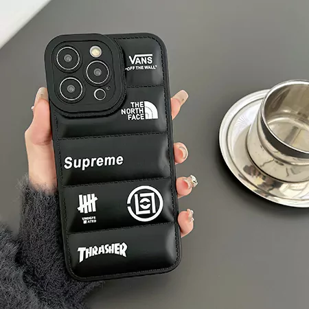 iphone17少女 アイホン16プラス シュプリーム風 カバー