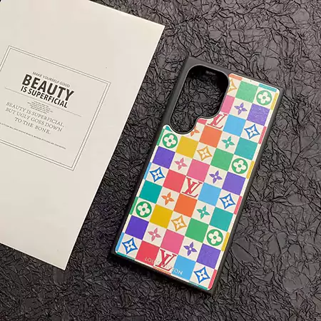 iphone17ハイブランド カバー 