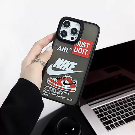 iphone17アイフォーン16プロ ナイキ カバー  売れ筋