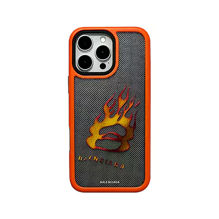 iphone17アイフォーン 16プロ ケース バレンシアガ風