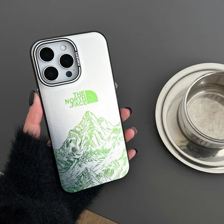 iphone 15 カバー 高校生 ザ・ノース・フェイス the north face