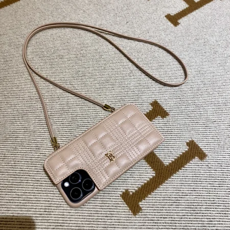 アイフォン 14 バーバリー風 スマホケース
