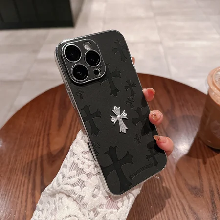 ランド iphone15 スマホカバー Chrome Hearts