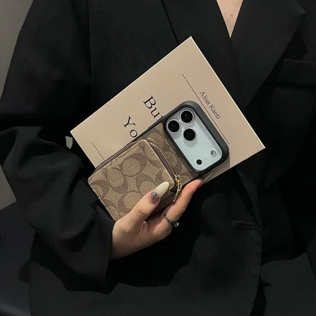 ブランド coach iphone 14plus ケース 