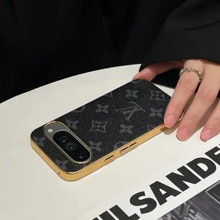 ブランド ケース 