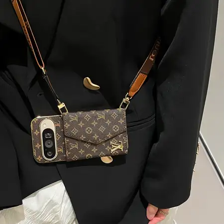 大人 ブランド アイフォンiphone17プロmax カバー 