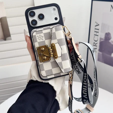 ハイブランド カバー iphone17pro   二つ折り財布