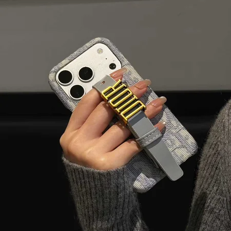 ワニ柄 ブランド ケース アイホン17 dior 