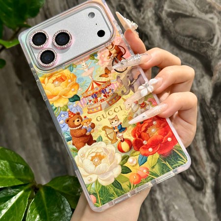 iphone 15 gucci風 ケース 