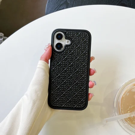 iphone17可愛い ハイブランド chrome hearts iphone16pro スマホケース