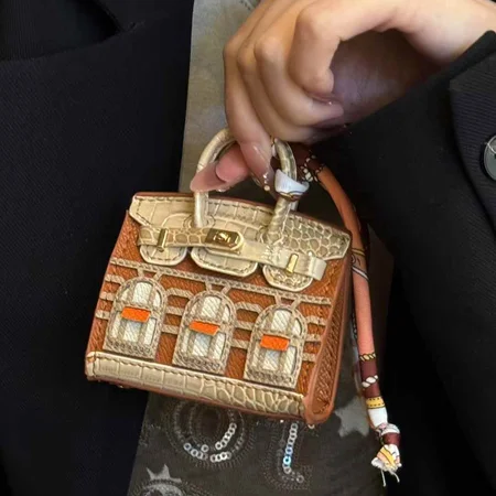 エルメス hermes アイフォン17 収納ケース 