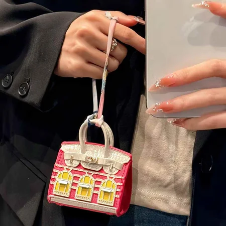 エルメス hermes アイフォン17 収納ケース 