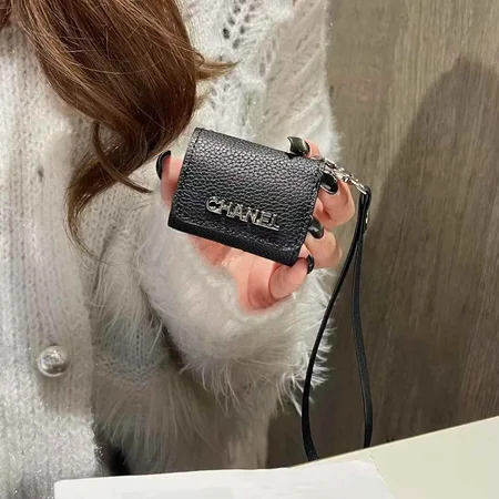 chanel アイフォン17プロ max カバー 