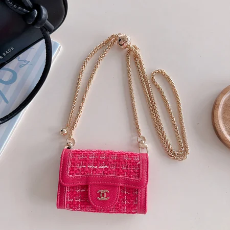 chanel カバー iphone17